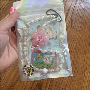 String Ting Phone Charm